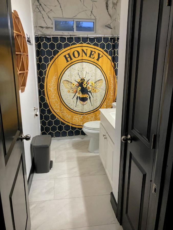 Vine City Bee Hive Atlanta Luaran gambar